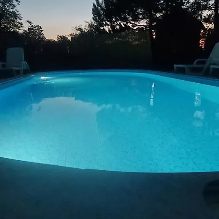 Σπίτι διακοπών Pool House Σουμπότικα