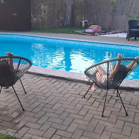 Pool House Σουμπότικα